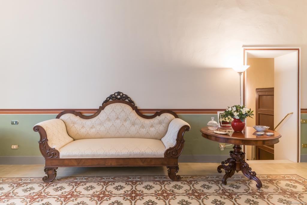 La Chaise Longue Lucques Extérieur photo